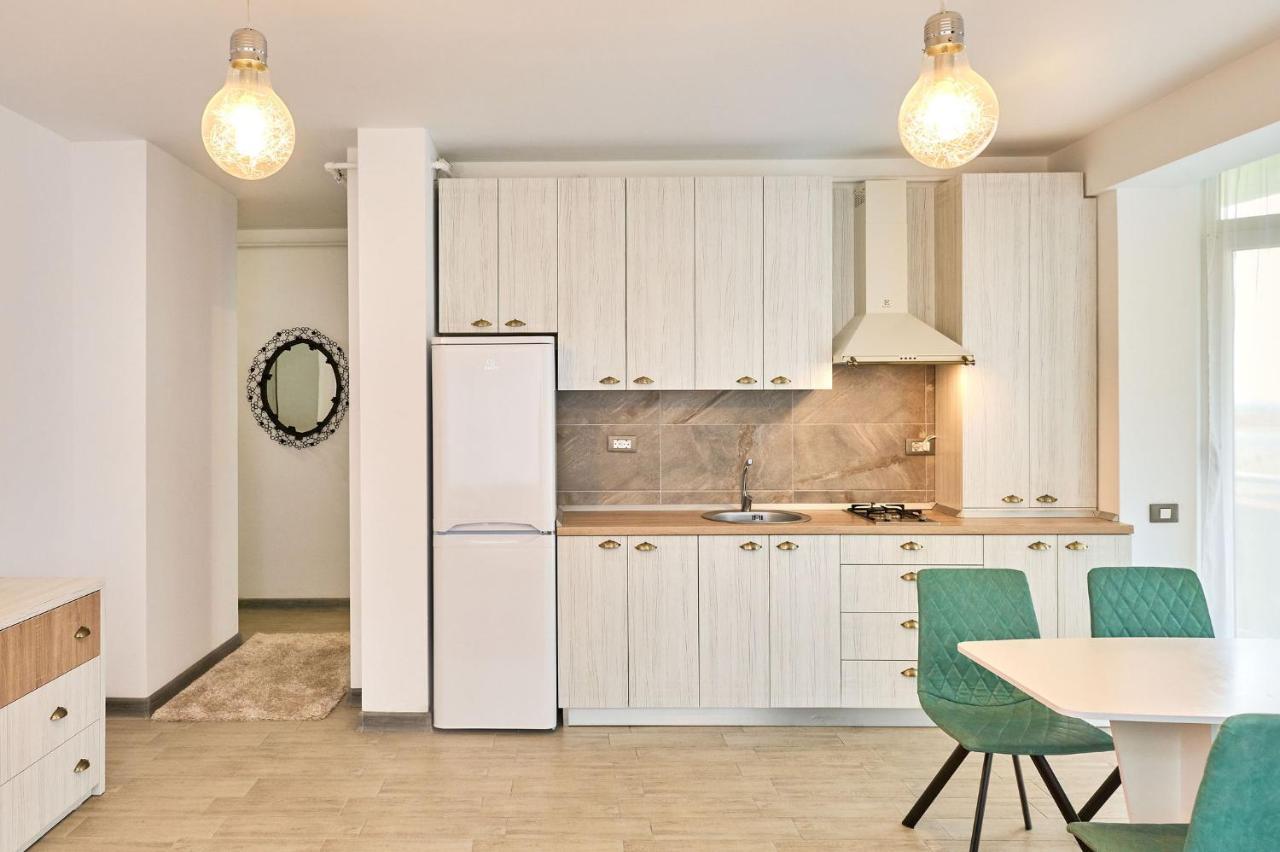 Fancy Apartment In Spa N Pool Beach Resort Mamaia Esterno foto